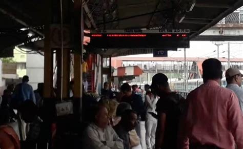 patna station viral video clip|Patna railway stations TV screens play porn clip,。